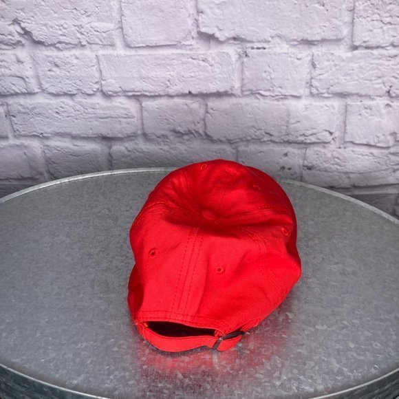 American Eagle Outfitters Men's Red Embroidered Lazy Cat Adjustable Dad Hat‎ Cap - Picture 3 of 4